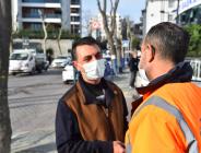 SOKAKTA BULDUĞU ENGELLİ MAAŞINI SAHİBİNE TESLİM ETTİ