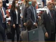 İBB Meclisi gergin başladı!