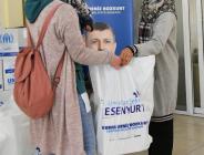 ESENYURT BELEDİYESİ’NDEN İHTİYAÇ SAHİPLERİNE 8 BİN HİJYEN KOLİSİ