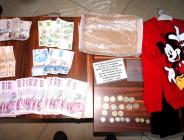 Manisa’da dilencinin üstünden 14 bin lira çıktı