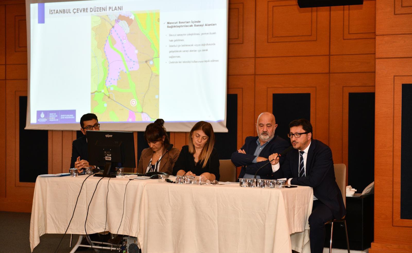 BAŞKAN BOZKURT’TAN SANAYİCİLERLE ‘İMAR PLANI’ TOPLANTISI