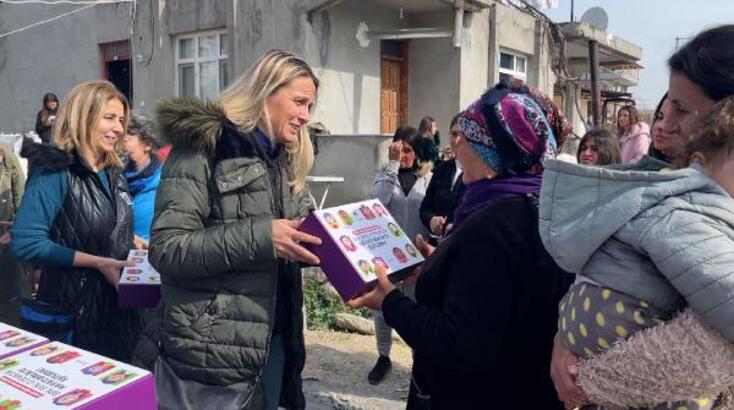 Kadınlar Küçükçekmece’den Hatay’a dayanışma köprüsü oluşturdu