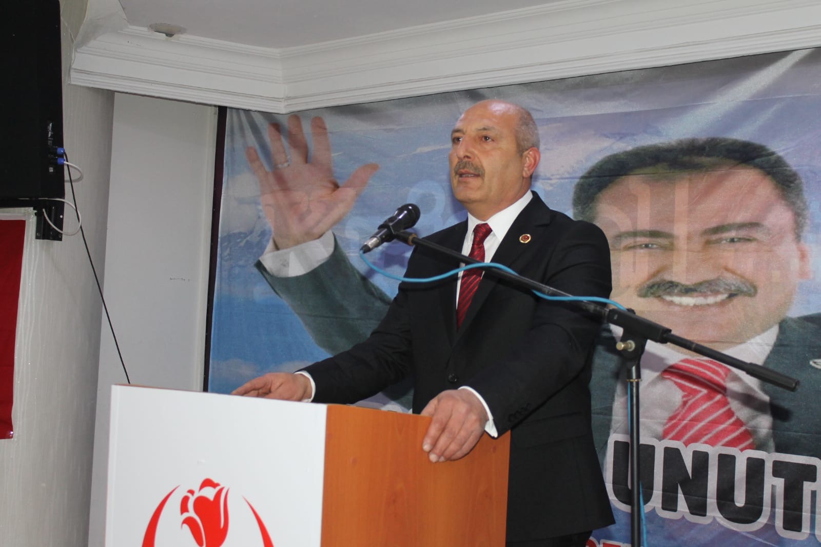 Başkan Halil Eker: Muhsin Yazıcıoğlu’nu  Büyükçekmece de anmaktan onur duyuyorum