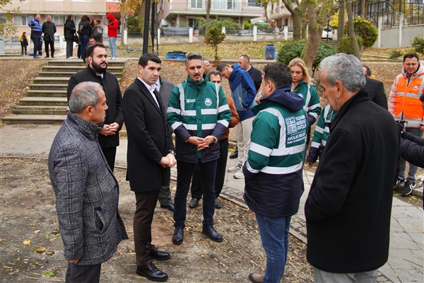 ÇAYKARA MAHALLE GEZİLERİNE HIZ KESMEDEN DEVAM EDİYOR